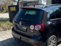 Gebraucht VW Golf Plus Cross 122 PS (89 kW) 2013 Schwarz Van / Kleinbus