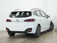 Gebraucht BMW 218 M Sport 150 PS (110 kW) 2025 Alpinweiss Coupé