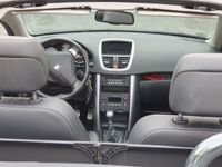 gebraucht Peugeot 207 CC Cabrio Roland Garros schwarz Ledersitze