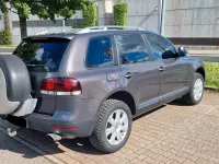 Gebraucht VW Touareg 239 PS (175 kW) 2010 Grau SUV