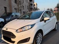 Gebraucht Ford Fiesta Trend 82 PS (60 kW) 2013 Weiß Kleinwagen