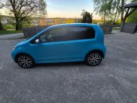 Używany VW e-up! Style 61 kW (83 KM) 2020 Niebieski Hatchback