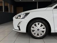 Gebraucht Ford Focus 120 PS (88 kW) 2020 Weiß Limousine