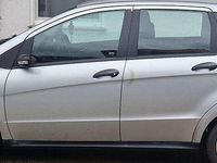 Gebraucht Mercedes 200 136 PS (100 kW) 2005