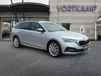 Gebraucht Skoda Octavia Ambition 204 PS (150 kW) 2021 Brilliantsilber Kombi