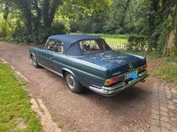 Gebraucht Mercedes 280 160 PS (117 kW) 1970 Blau Cabrio