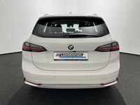 Gebraucht BMW 218 Sport Line 150 PS (110 kW) 2023 Weiß Van / Kleinbus