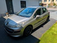 Gebraucht Peugeot 207 73 PS (53 kW) 2009 Silber Limousine