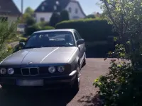 Gebraucht BMW 520 150 PS (110 kW) 1991 Grau Limousine