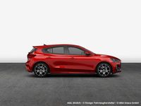 Używany Ford Focus ST-Line 155 KM (114 kW) 2023 Czerwony Kombi
