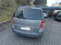 Gebraucht Opel Zafira 110 PS (80 kW) 2009 Silber Van / Kleinbus