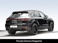 Gebraucht Porsche Macan 245 PS (180 kW) 2019 Tiefschwarzmetallic SUV