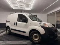 Gebraucht Fiat Fiorino 77 PS (56 kW) 2018 Weiß Van / Kleinbus