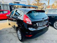Gebraucht Ford Fiesta SYNC Edition 75 PS (55 kW) 2013 Schwarz Kleinwagen