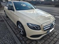 Gebraucht Mercedes E200 207 PS (152 kW) 2018 Gelb Limousine