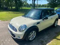 Gebraucht Mini Cooper 122 PS (89 kW) 2013 Weiß Kleinwagen