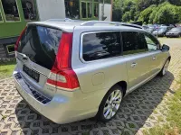 Gebraucht Volvo V70 Momentum 181 PS (133 kW) 2015 Silber Kombi