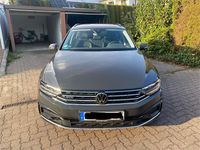 Używany VW Passat GTE 156 KM (114 kW) 2020 Szary Kombi