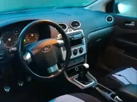 Gebraucht Ford Focus 101 PS (74 kW) 2005 Blau Kleinwagen