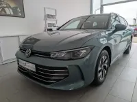 Gebraucht VW Passat Business 150 PS (110 kW) 2025 Grün Kombi