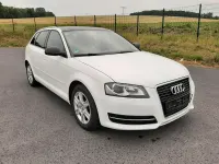 Gebraucht Audi A3 Attraction 105 PS (77 kW) 2012 Weiß Kleinwagen