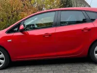 Używany Opel Astra 120 KM (88 kW) 2015 Czerwony Sedan/Limuzyna
