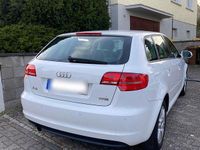 Second-hand Audi A3 105 CP (77 kW) 2011 Alb Hatchback