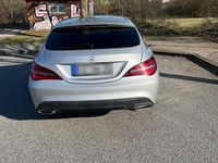 Gebraucht Mercedes CLA200 Shooting Brake 156 PS (114 kW) 2017 Silber Kombi