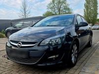 Gebraucht Opel Astra 120 PS (88 kW) 2014 Schwarz Kleinwagen