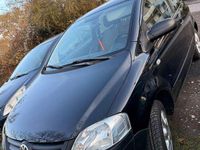 Gebraucht VW Fox 54 PS (39 kW) 2007 Schwarz Kleinwagen