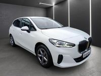 Gebraucht BMW 218 Sport Line 136 PS (100 kW) 2024 Alpinweiss Kombi