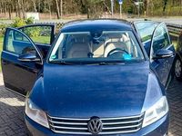 Usata VW Passat 170 CV (125 kW) 2013 Blu Berlina