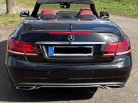 Gebraucht Mercedes E250 211 PS (155 kW) 2015 Schwarz Cabrio