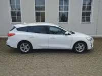 Gebraucht Ford Focus Titanium 120 PS (88 kW) 2021 Weiß Limousine