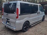 Gebraucht Opel Vivaro 114 PS (83 kW) 2008 Silber Van / Kleinbus