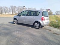 Gebraucht Renault Grand Modus Dynamique 75 PS (55 kW) 2008 Silber Van / Kleinbus