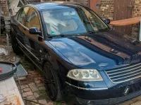 Gebraucht VW Passat 200 PS (147 kW) 2002 Blau Limousine