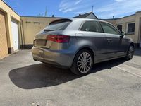 Używany Audi A3 Sportback 122 KM (89 kW) 2013 Szary Hatchback