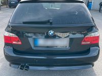 Gebraucht BMW 530 258 PS (189 kW) 2005 Schwarz Kombi