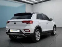 Gebraucht VW T-Roc 150 PS (110 kW) 2024 Weiß SUV