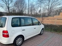 Gebraucht VW Touran 102 PS (75 kW) 2005 Weiß Van / Kleinbus