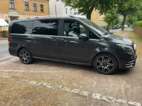 Gebraucht Mercedes V300 Avantgarde 239 PS (175 kW) 2020 Grau Van / Kleinbus