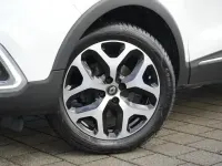 Gebraucht Renault Captur Collection 131 PS (96 kW) 2019 Weiß SUV