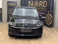 Gebraucht VW Touran Active 150 PS (110 kW) 2021 Schwarz Van / Kleinbus
