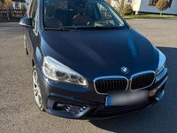 Gebraucht BMW 220 Sport Line 190 PS (139 kW) 2016 Blau Kombi