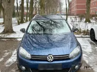 Gebraucht VW Golf VI 105 PS (77 kW) 2011 Blau Kleinwagen