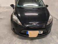 Gebraucht Ford Fiesta 82 PS (60 kW) 2012 Schwarz Kleinwagen