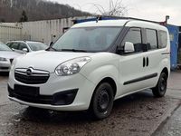 Gebraucht Opel Combo 95 PS (69 kW) 2015 Weiß Van / Kleinbus