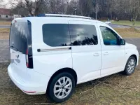 Gebraucht Ford Tourneo Connect Titanium 116 PS (85 kW) 2025 Weiß Van / Kleinbus