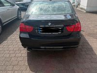 Second-hand BMW 320 2011 Negru Berlinǎ